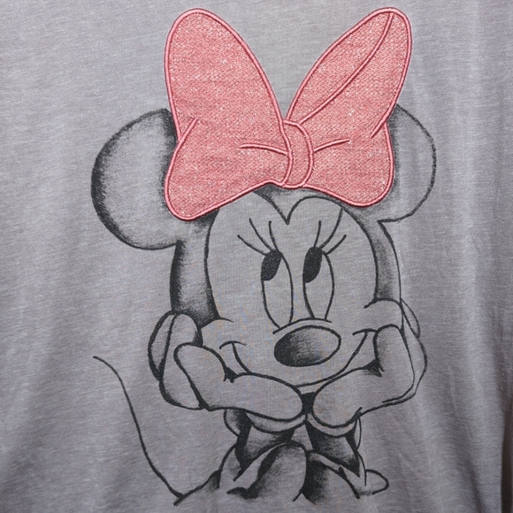 Disneyland Resort Minnie Mouse Grey Quarter Sleeve Cropped T-shirt Size M - Picture 3 of 7